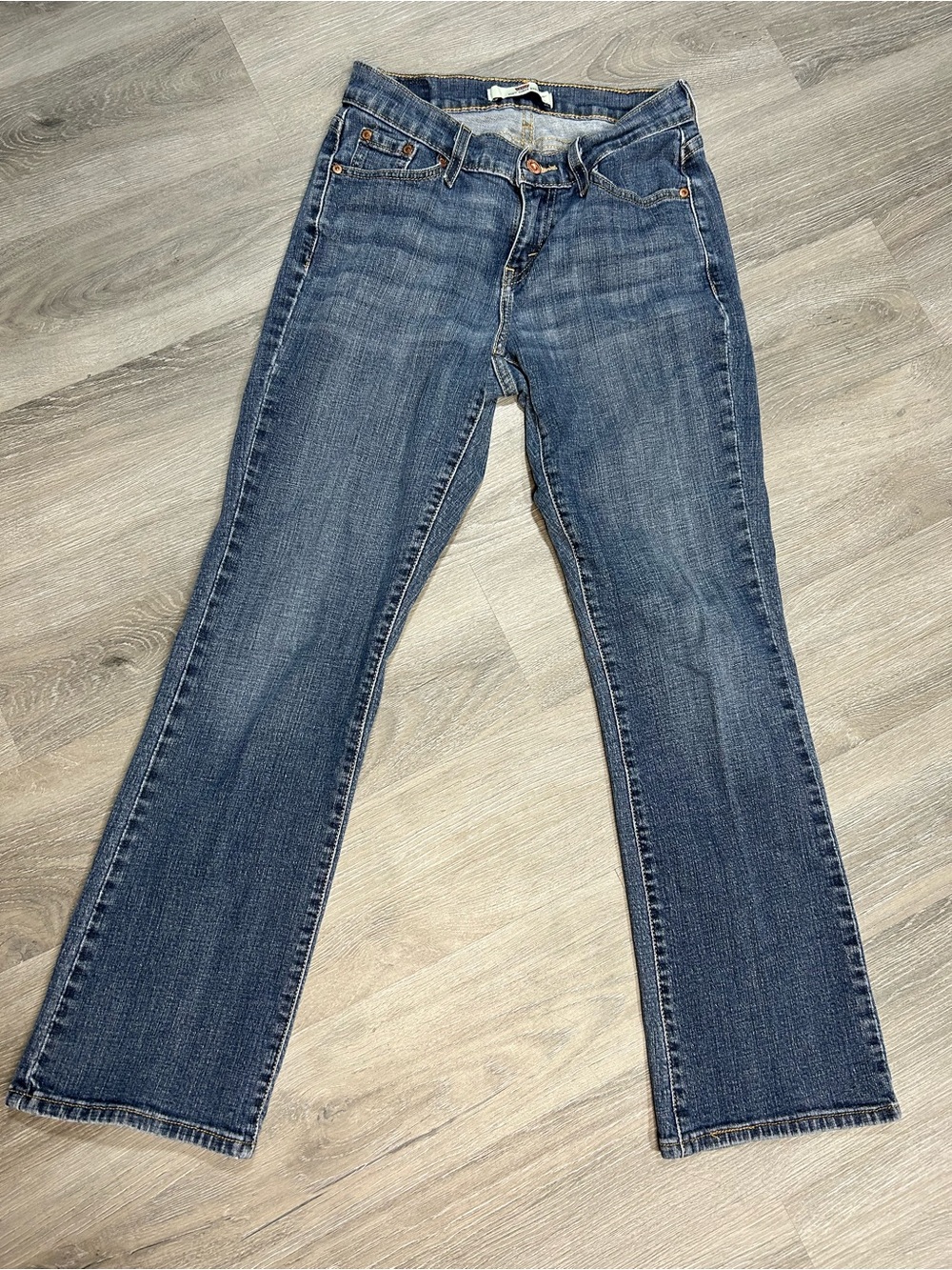Levis 529 Curvy Bootcut Jeans Women’s Sz 4 Medium Wash Denim